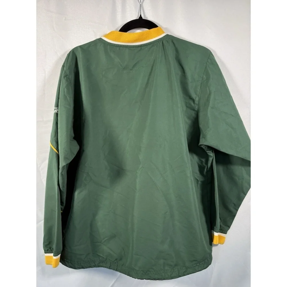 Reebok NFL Team Apparel windbreaker size youth L 14-16‎ greenbay packers